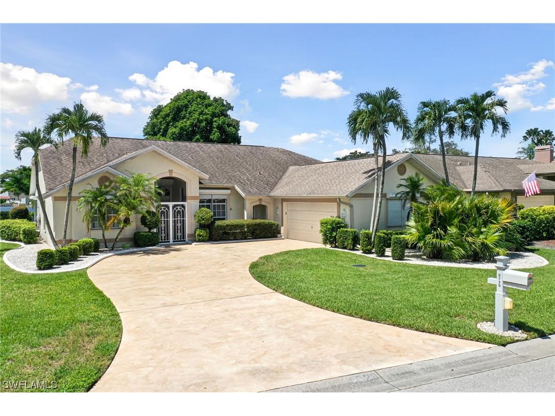 8729 Banyan Cove Circle Fort Myers FL 33919 223049474 image1
