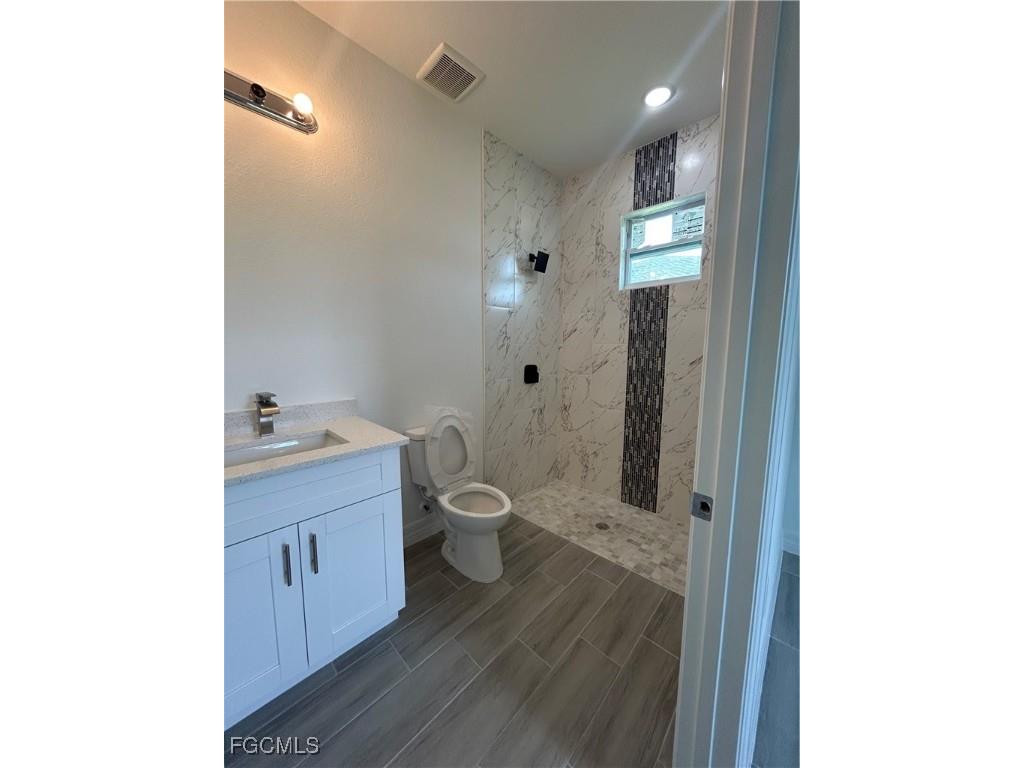 873 Duplex Street E Lehigh Acres FL 33974 2025003015 image10