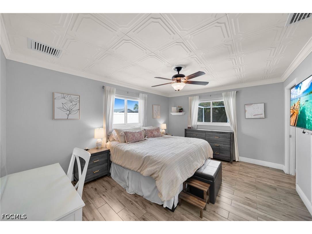 873 Hofstra Drive Fort Myers FL 33919 2026018198 image14