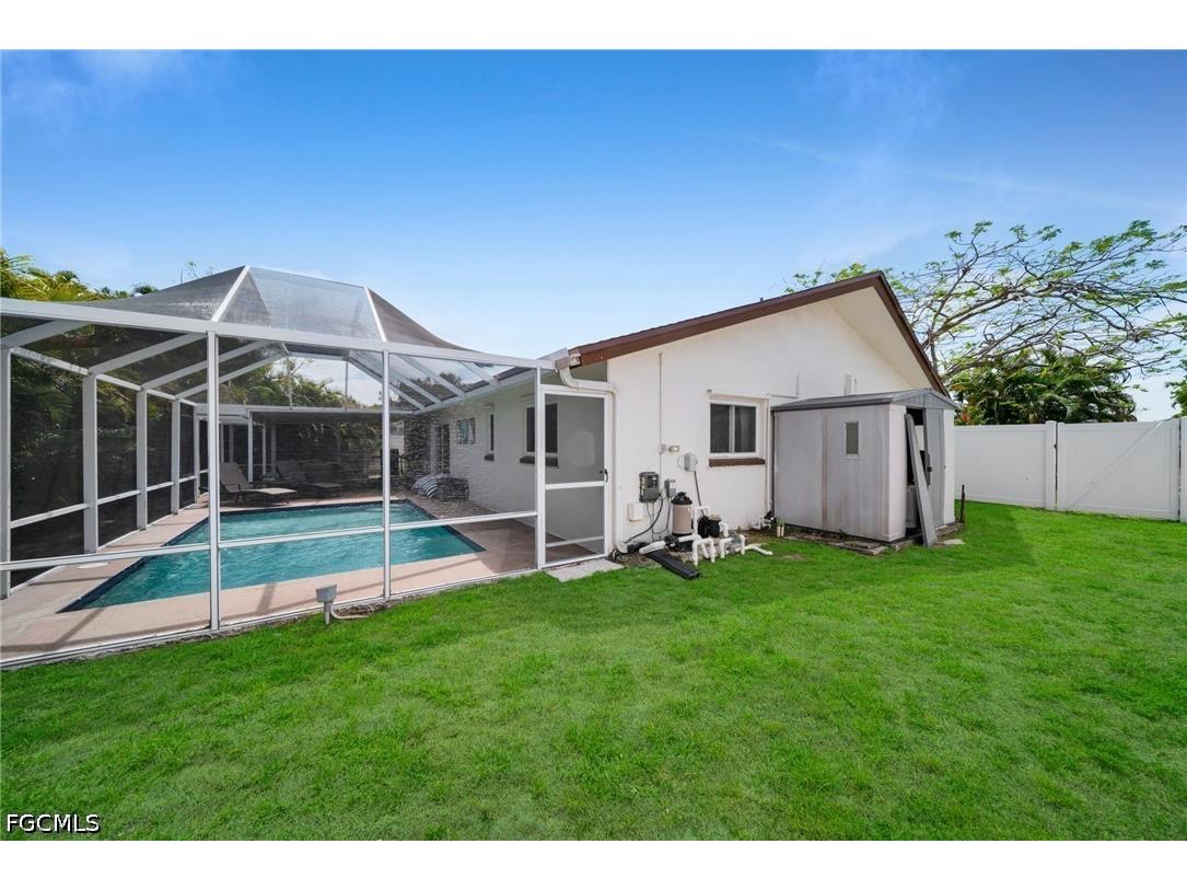 873 Hofstra Drive Fort Myers FL 33919 2026018198 image26