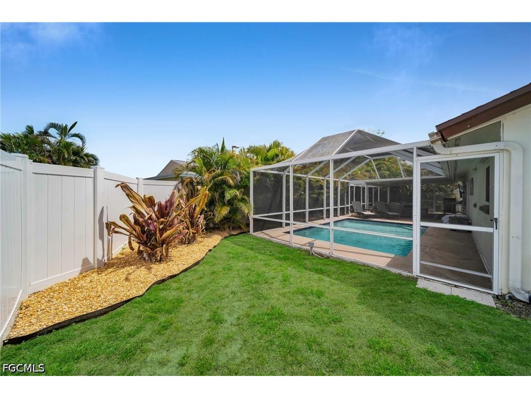 873 Hofstra Drive Fort Myers FL 33919 2026018198 image27