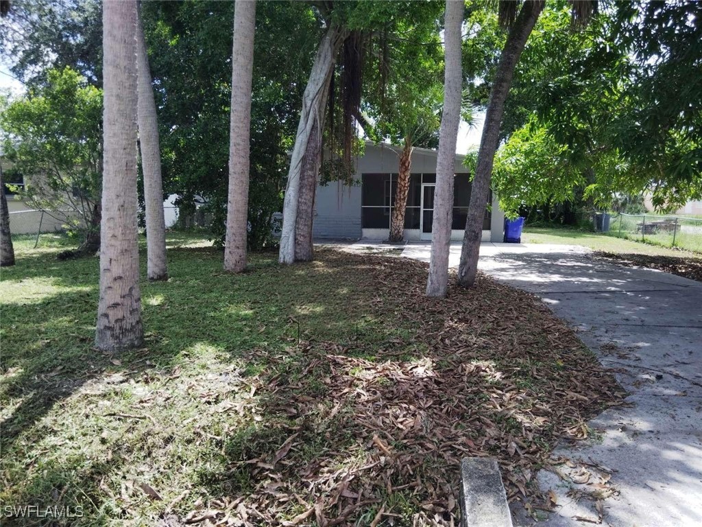 873 Van Buren Street Fort Myers FL 33916 225058482 image2
