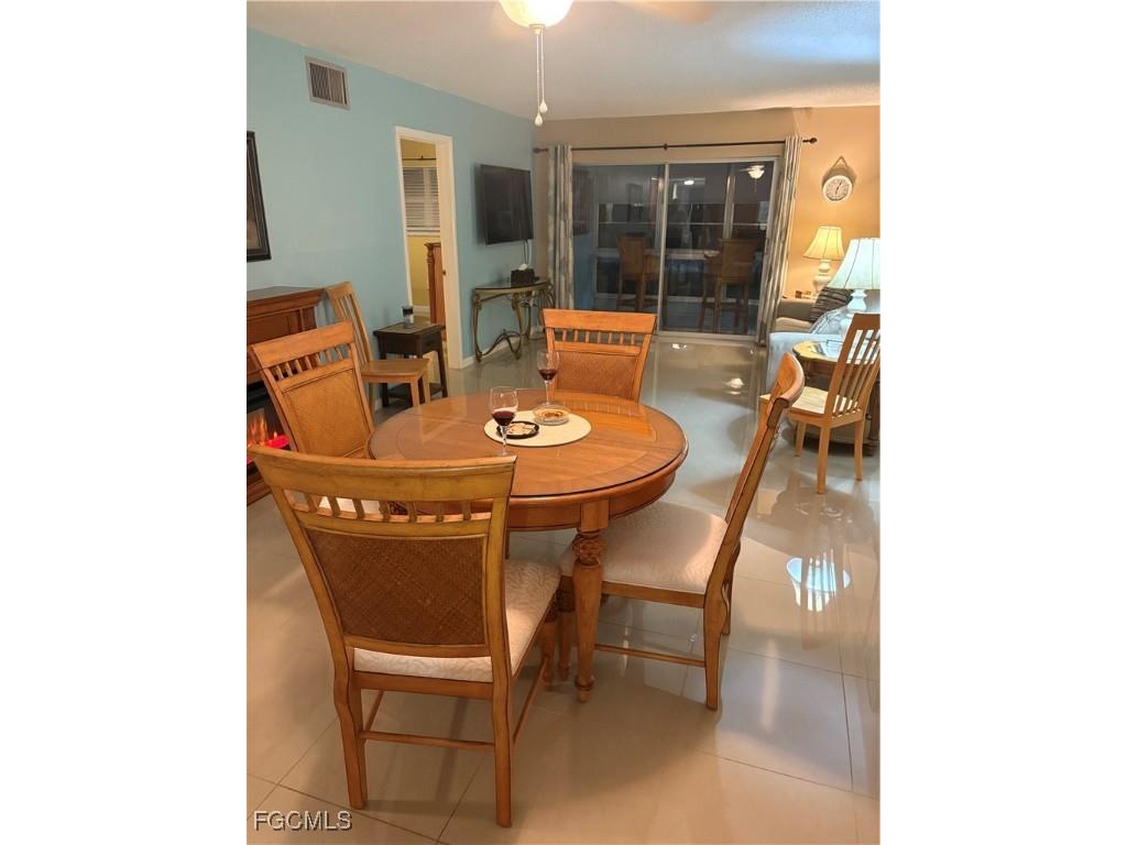 8730 Rose Court #2 Fort Myers FL 33919 2025012283 image9
