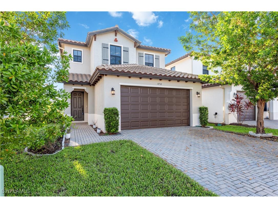 8732 Madrid Circle Naples FL 34104 224080452 image1