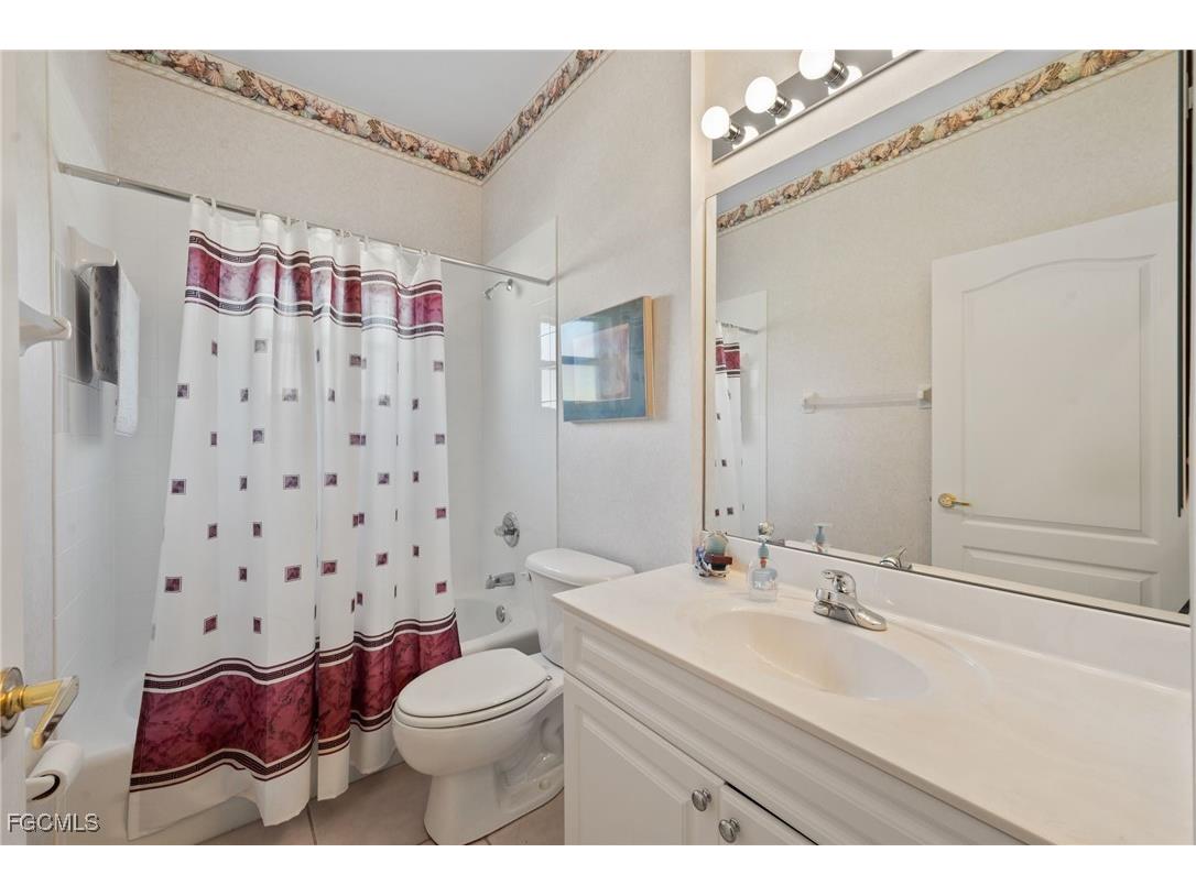 8732 Manderston Court Fort Myers FL 33912 2025024617 image19