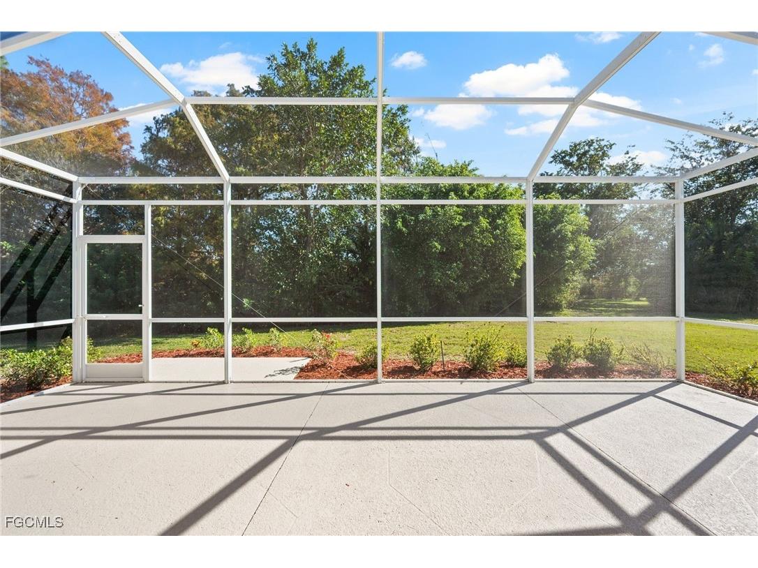 8732 Manderston Court Fort Myers FL 33912 2025024617 image22