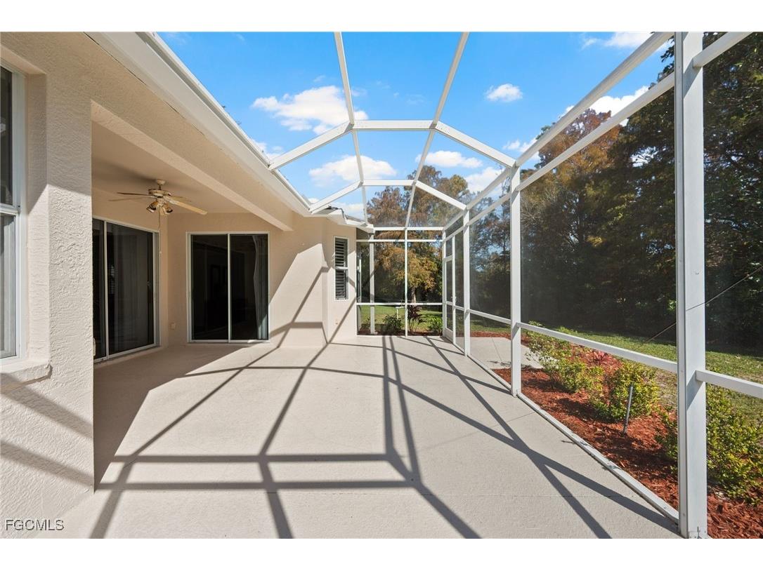 8732 Manderston Court Fort Myers FL 33912 2025024617 image23