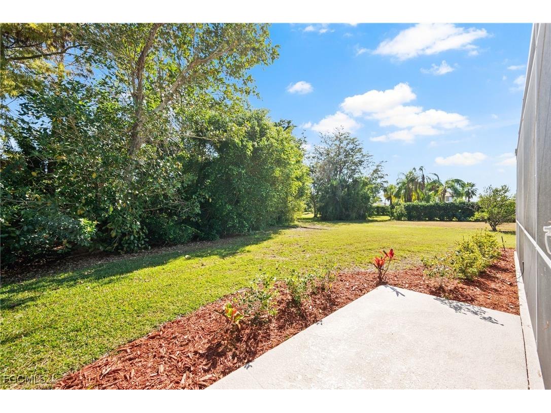 8732 Manderston Court Fort Myers FL 33912 2025024617 image24
