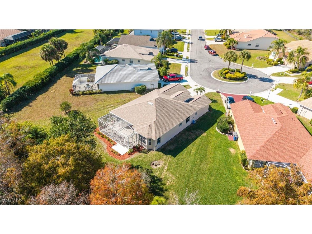 8732 Manderston Court Fort Myers FL 33912 2025024617 image5