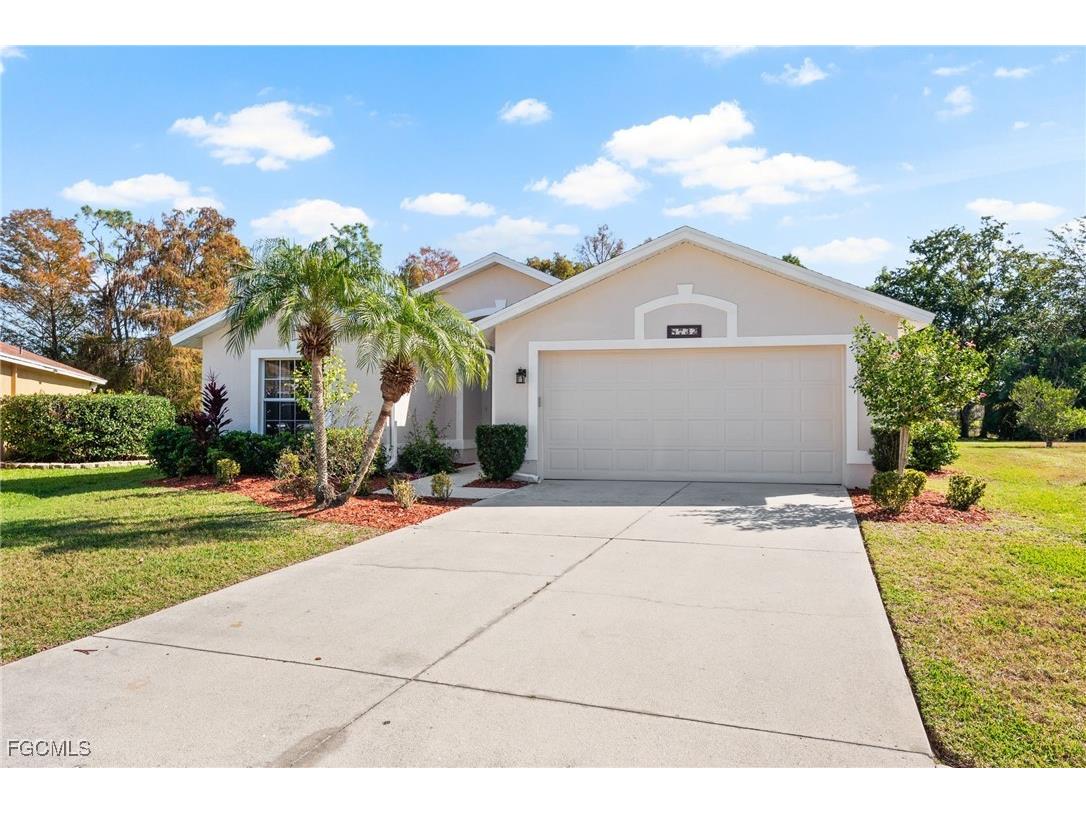 8732 Manderston Court Fort Myers FL 33912 2025024617 image6