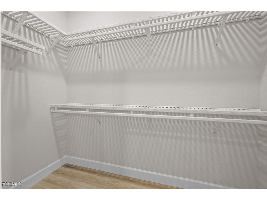 8738 Lakefront Court Fort Myers FL 33908 2025007998 image16