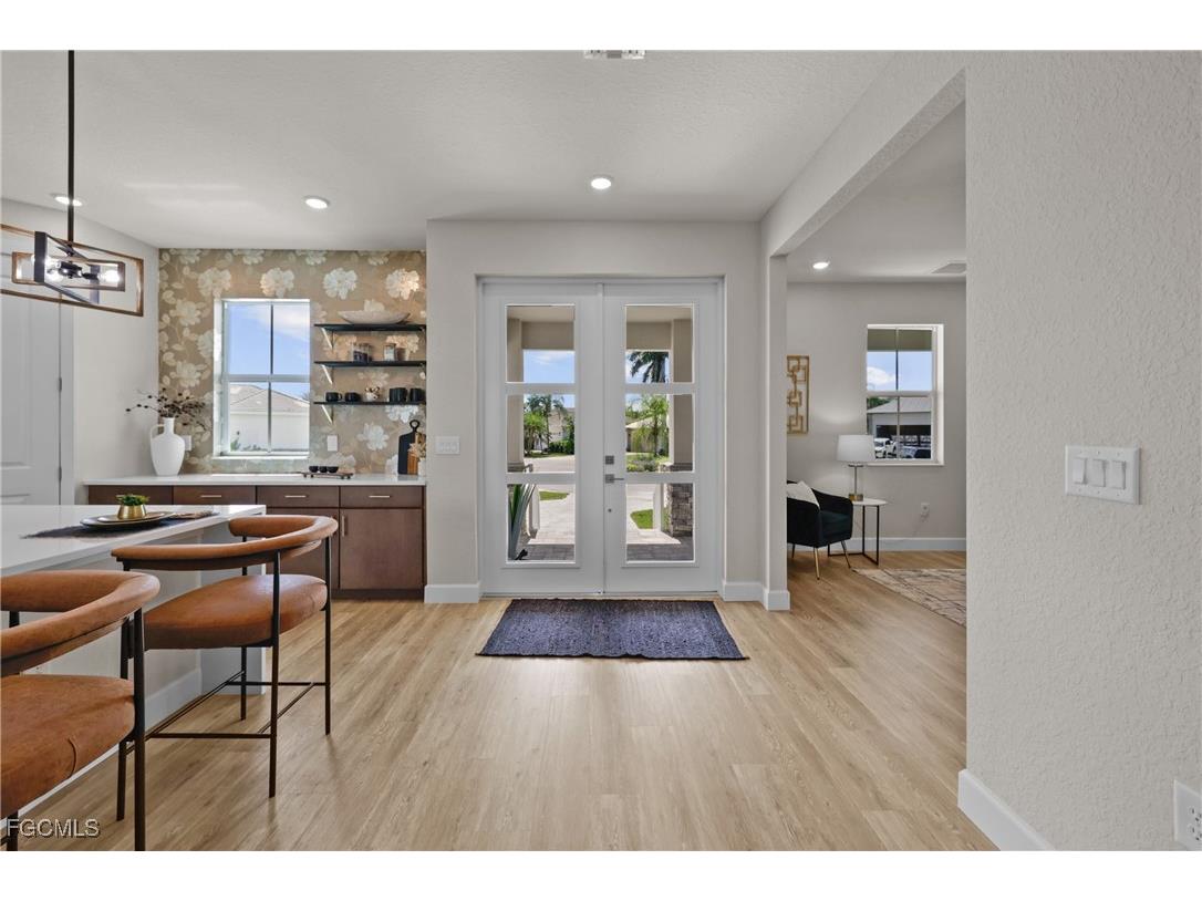 8738 Lakefront Court Fort Myers FL 33908 2025007998 image25