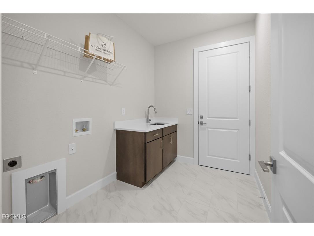 8738 Lakefront Court Fort Myers FL 33908 2025007998 image26