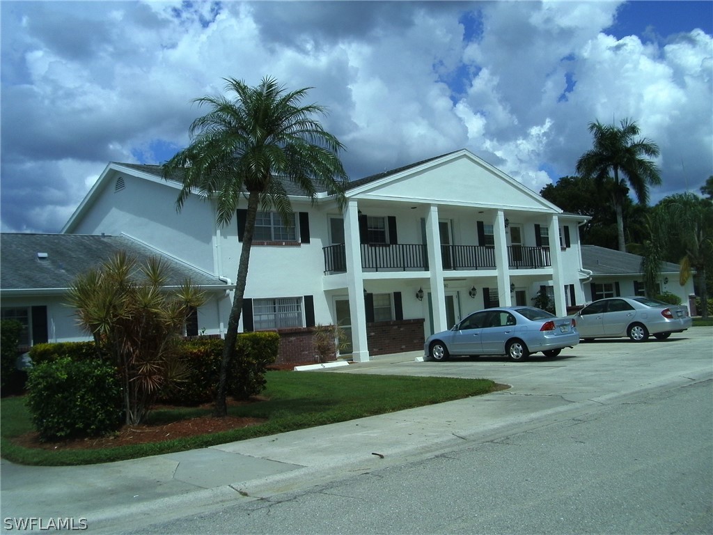 8740 Lueck Lane #5 Fort Myers FL 33919 223006554 image1
