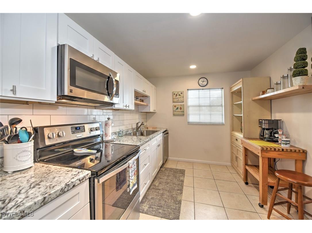 8740 Lueck Lane #5 Fort Myers FL 33919 225076052 image3