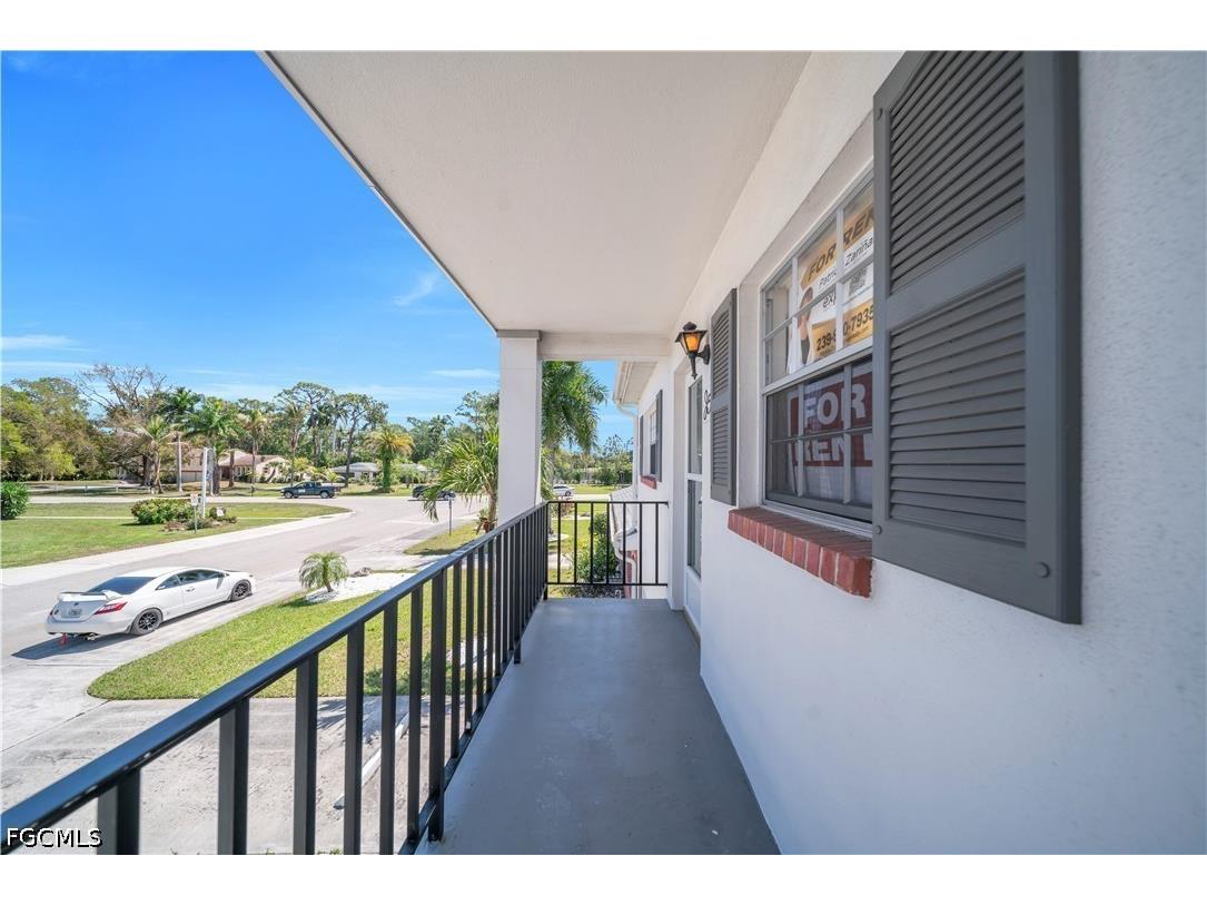 8741 Lueck Lane #5 Fort Myers FL 33919 2026017987 image5