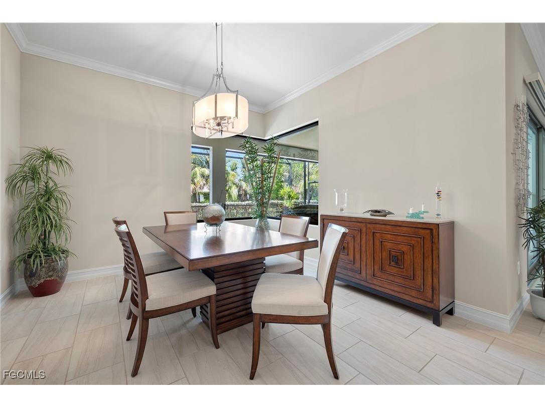 8741 Westwood Oaks Place Fort Myers FL 33908 2025013386 image10