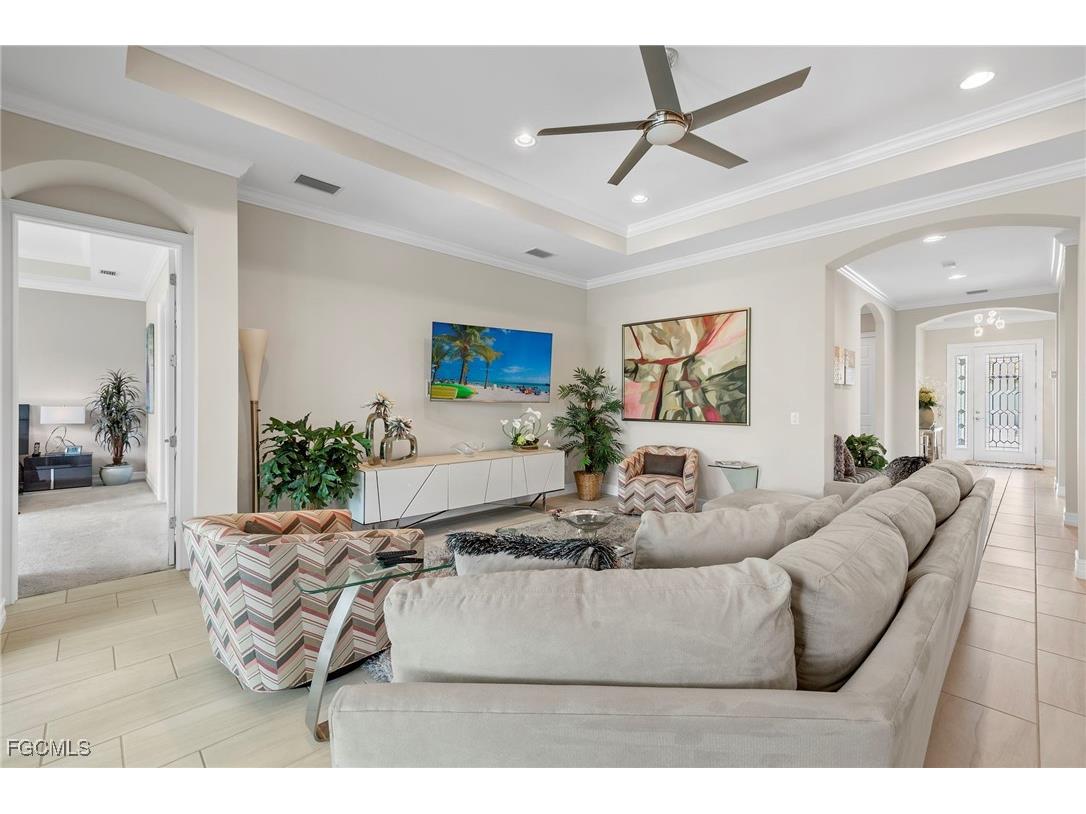 8741 Westwood Oaks Place Fort Myers FL 33908 2025013386 image3