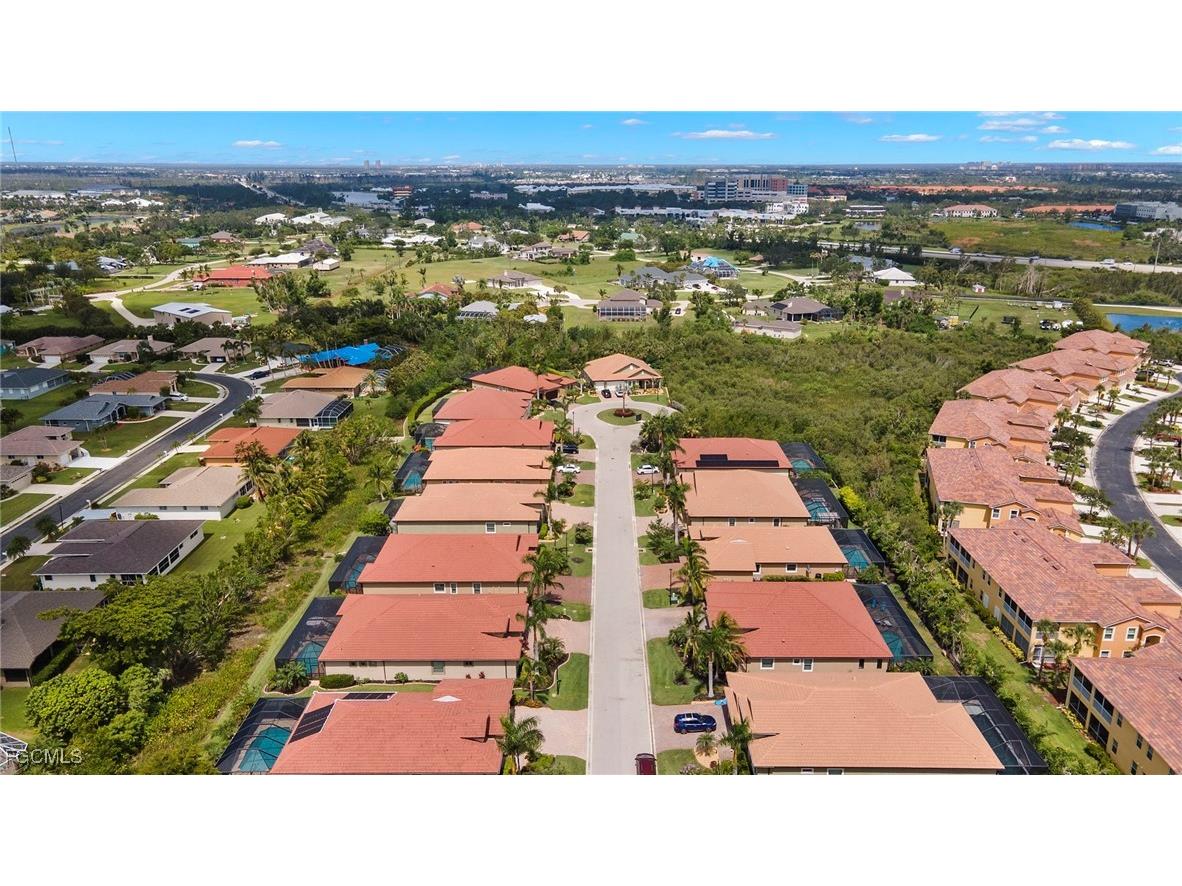 8741 Westwood Oaks Place Fort Myers FL 33908 2025013386 image31