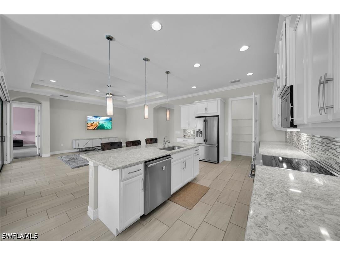 8741 Westwood Oaks Place Fort Myers FL 33908 226019528 image24
