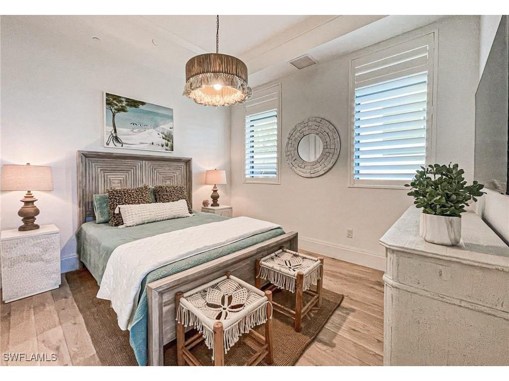 875 6th Avenue S #204 Naples FL 34102 225071591 image18