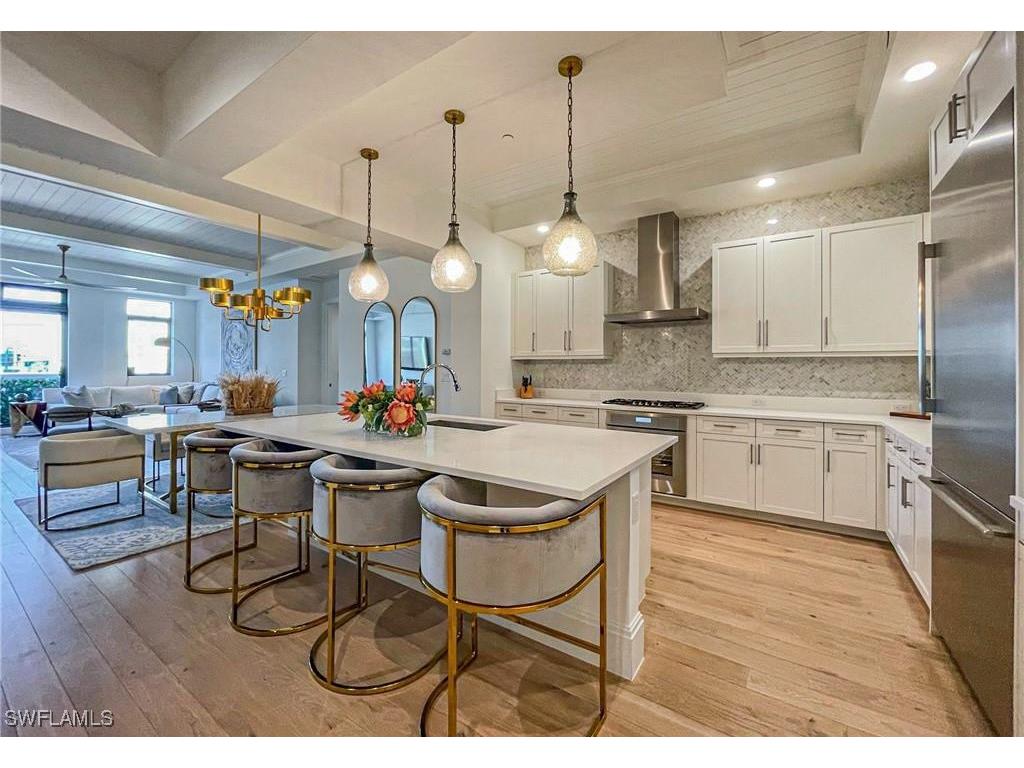 875 6th Avenue S #204 Naples FL 34102 225071591 image8