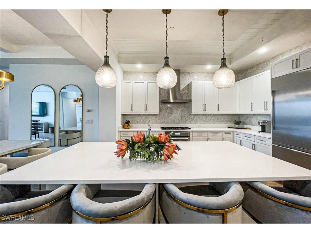 875 6th Avenue S #204 Naples FL 34102 225071591 image9