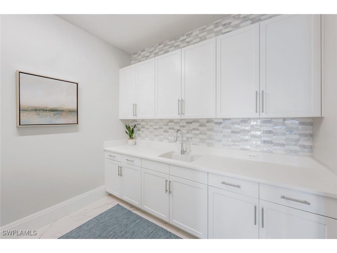 875 6th Avenue S #303 Naples FL 34102 225058725 image27