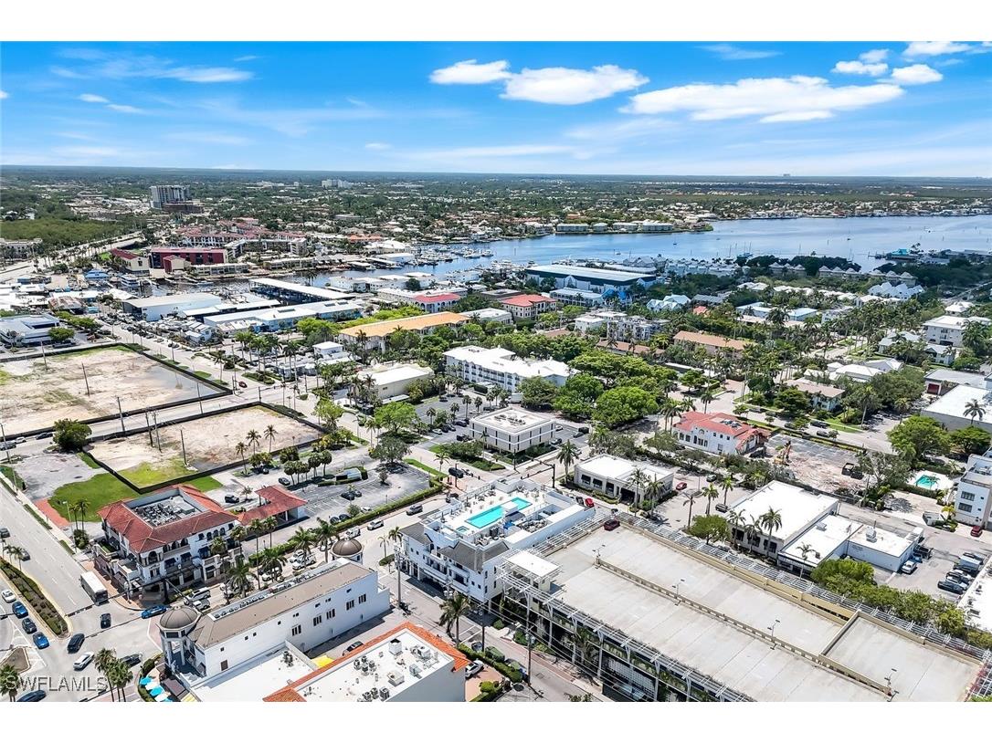 875 6th Avenue S #303 Naples FL 34102 225058725 image33