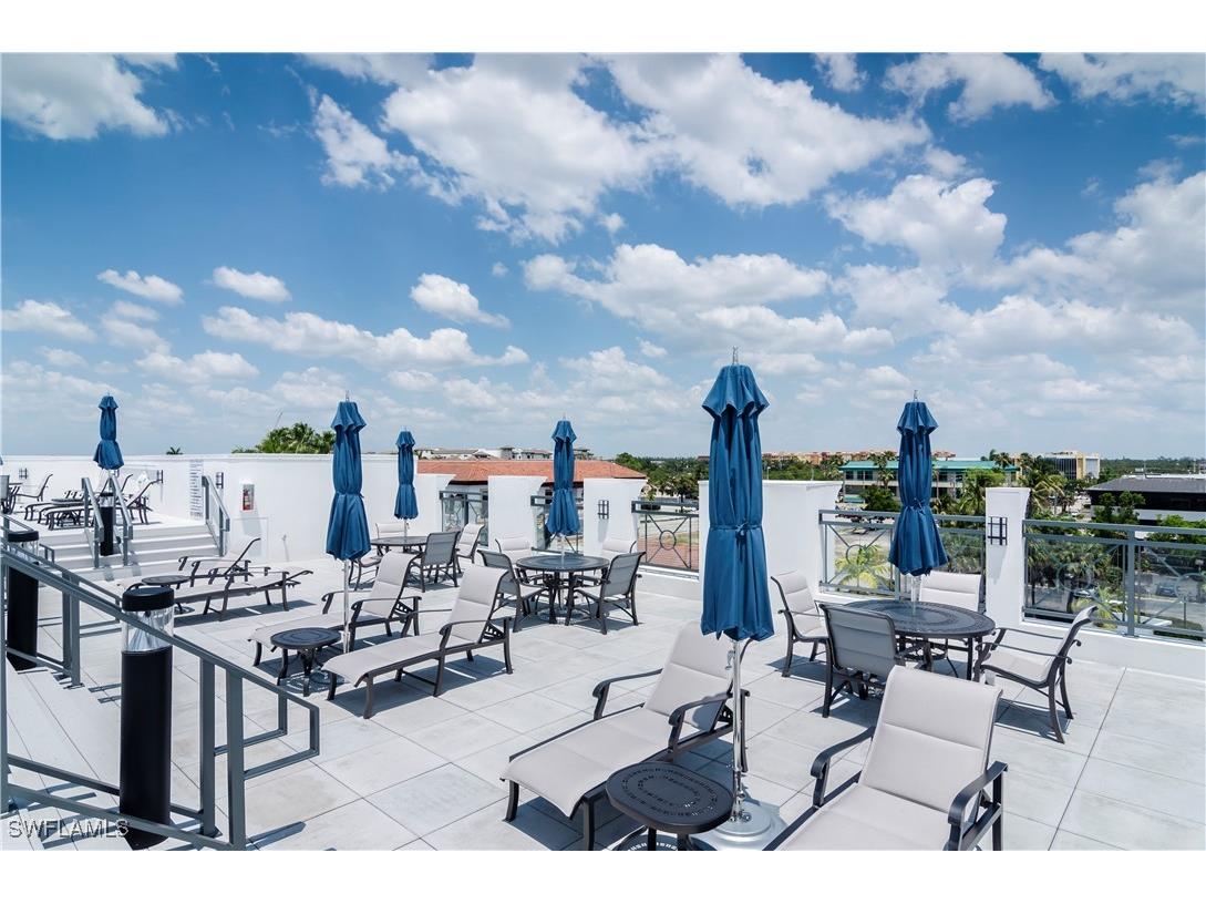 875 6th Avenue S #304 Naples FL 34102 225074390 image3