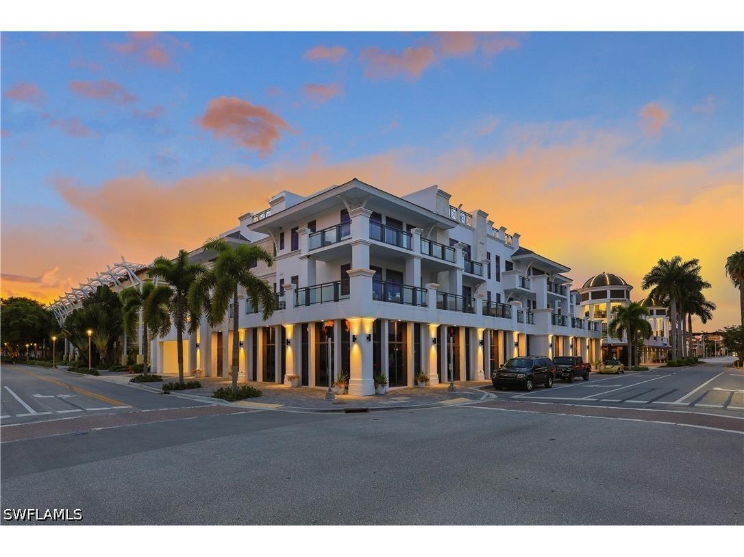 875 6th Avenue S #304 Naples FL 34102 226025430 image1