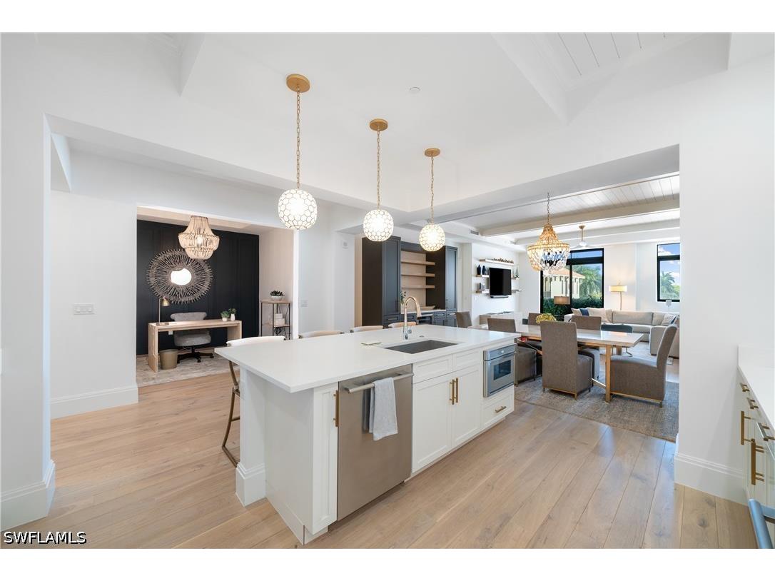 875 6th Avenue S #304 Naples FL 34102 226025430 image14