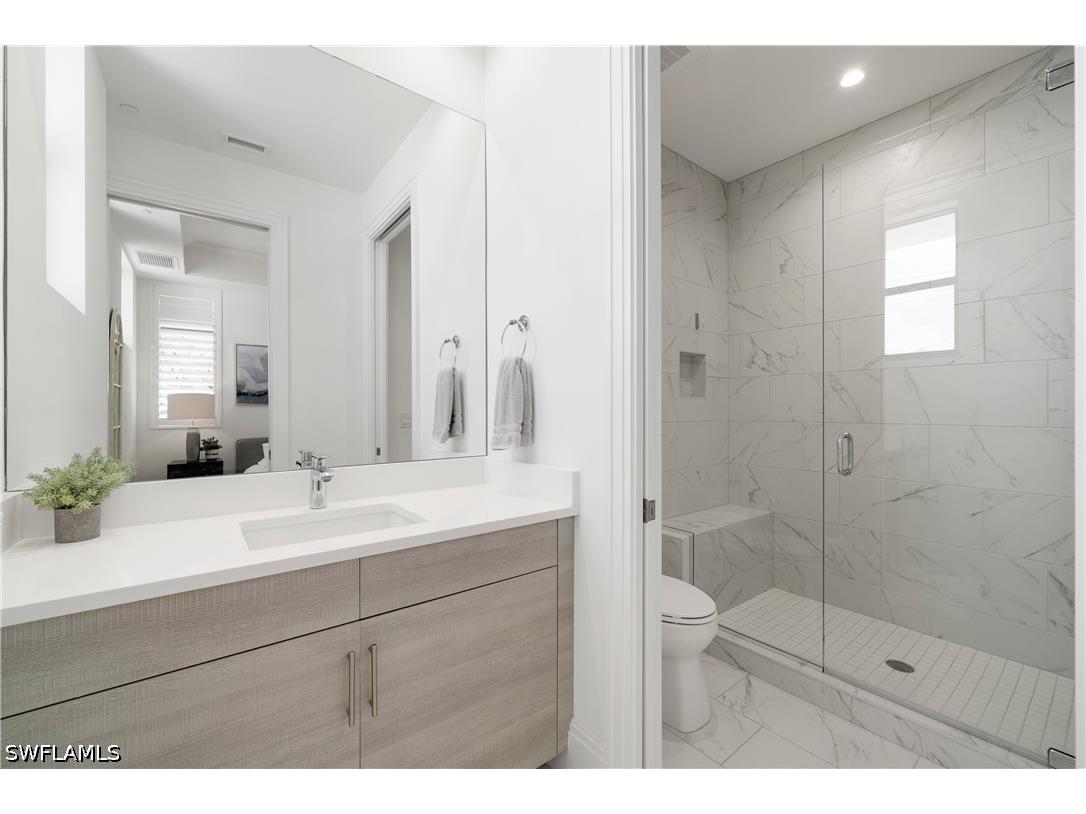 875 6th Avenue S #304 Naples FL 34102 226025430 image22