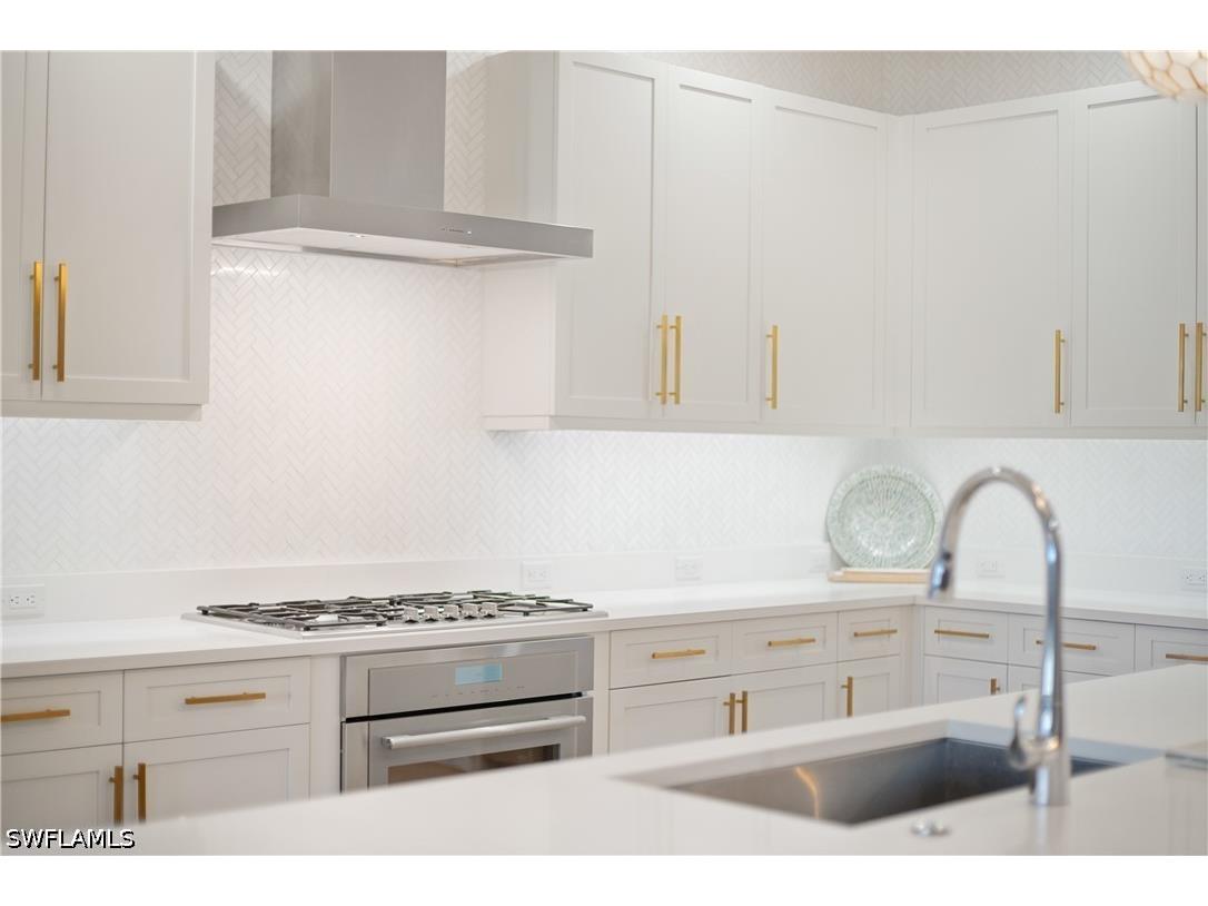 875 6th Avenue S #304 Naples FL 34102 226025430 image9