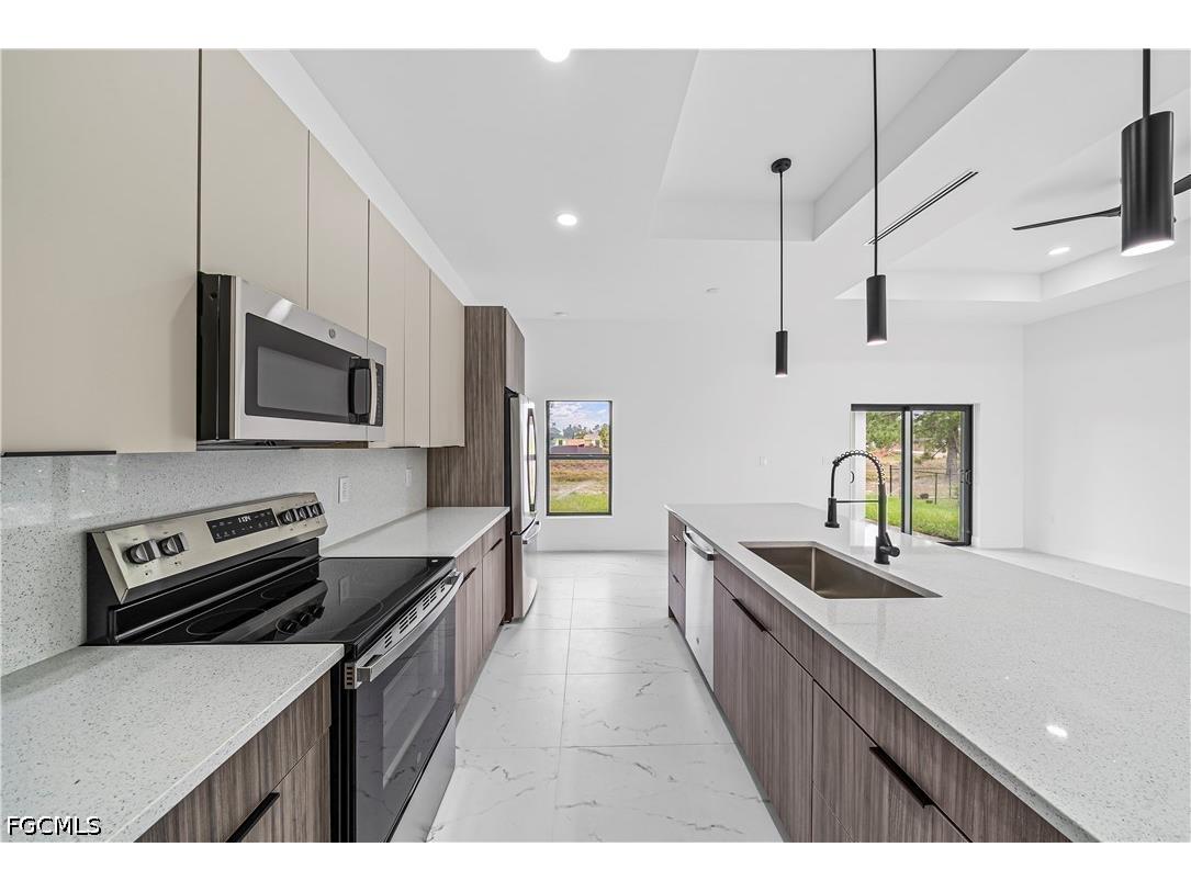 875 Asher Street E Lehigh Acres FL 33974 2026015132 image9