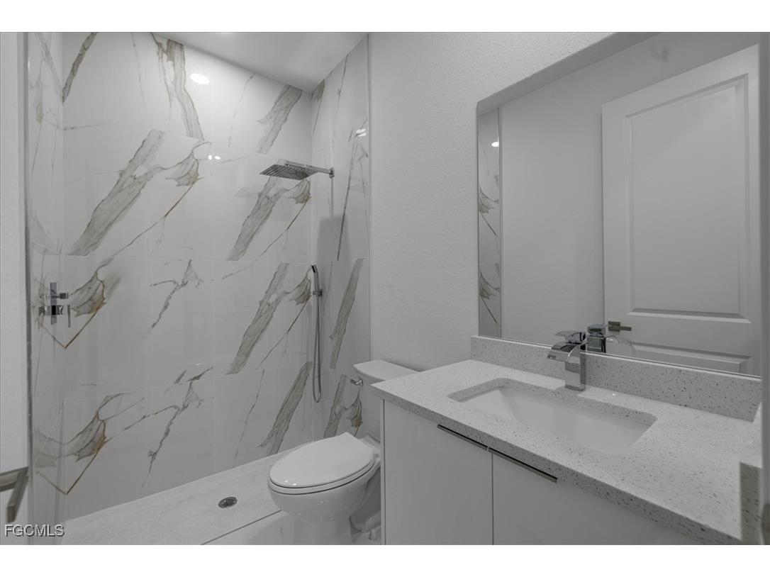 875 Kidvale Street Lehigh Acres FL 33974 2025010110 image9