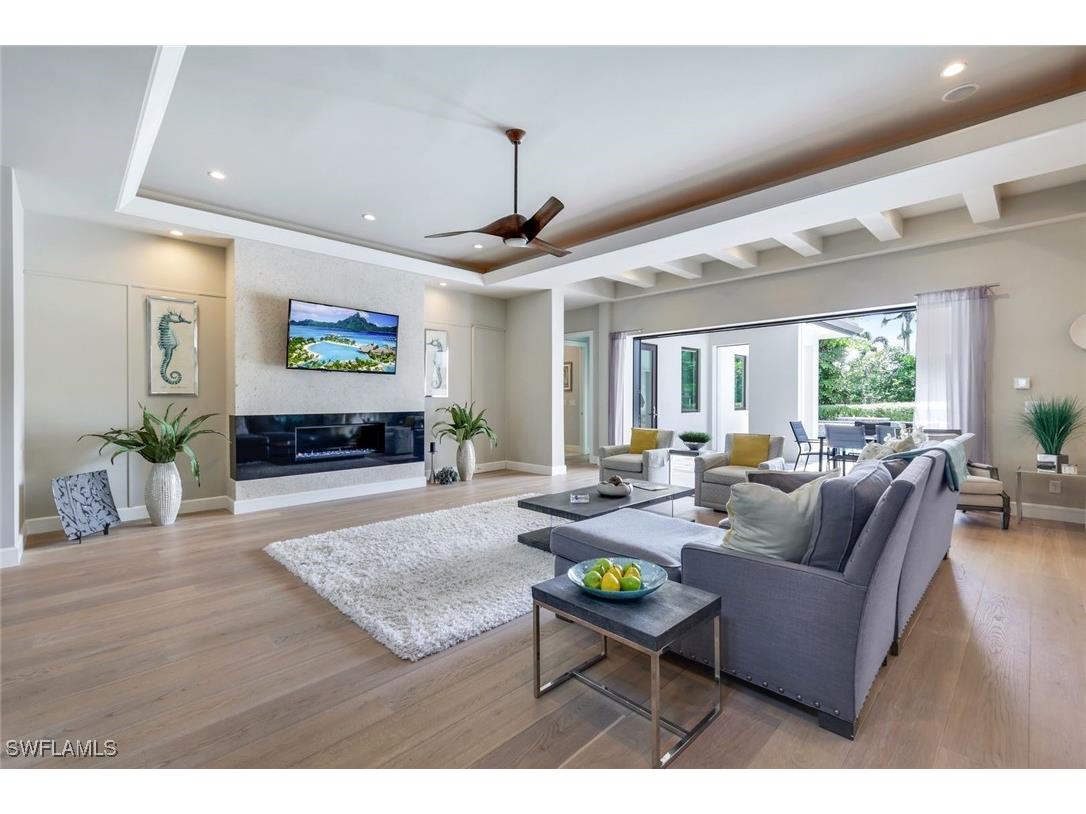 875 Wedge Drive Naples FL 34103 225049913 image10