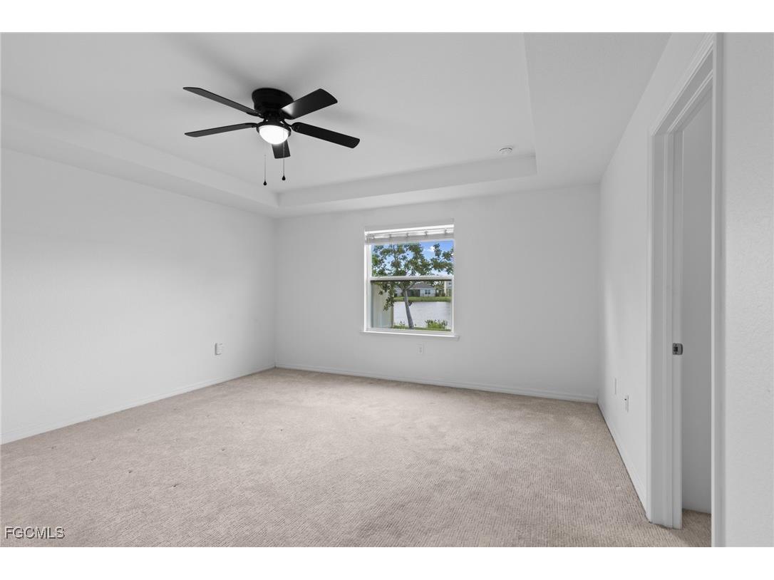 8750 Cascade Price Circle North Fort Myers FL 33917 2025008993 image10