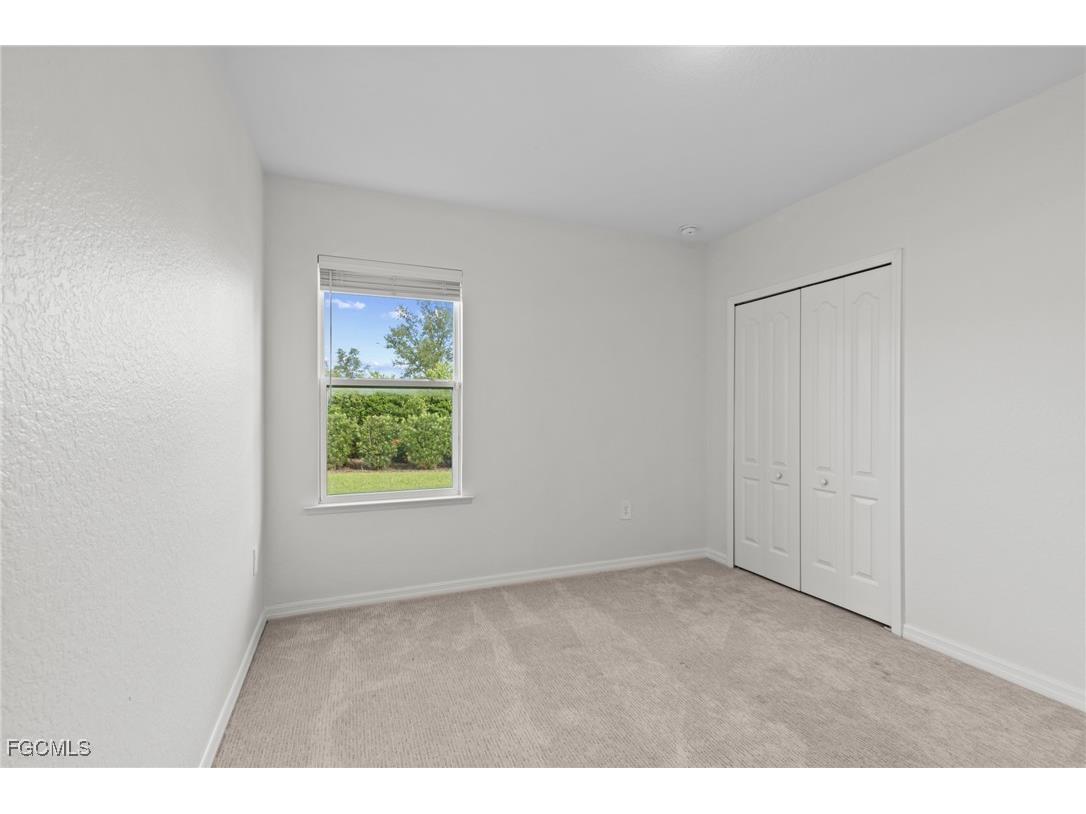 8750 Cascade Price Circle North Fort Myers FL 33917 2025008993 image16