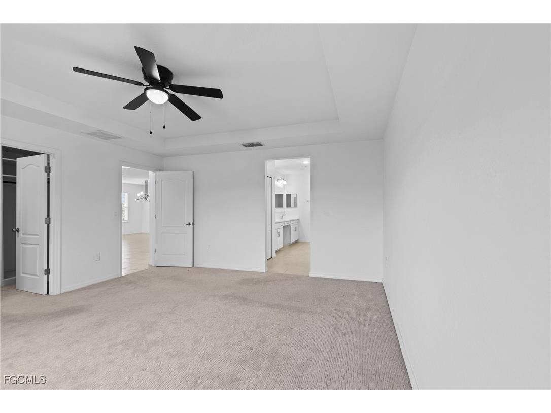 8750 Cascade Price Circle North Fort Myers FL 33917 2025008993 image23