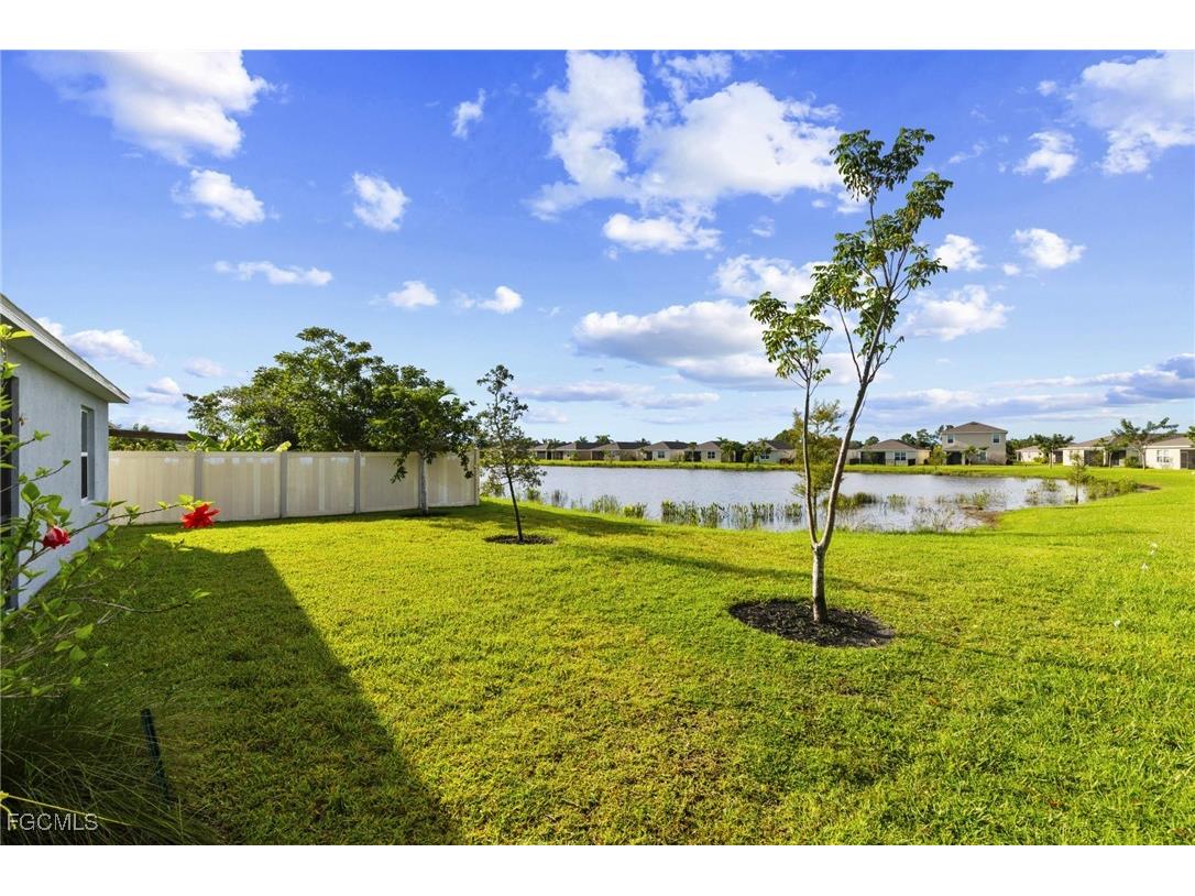 8750 Cascade Price Circle North Fort Myers FL 33917 2025008993 image8