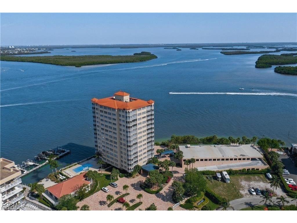 8751 Estero Boulevard #704 Bonita Springs FL 33931 2025023665 image1