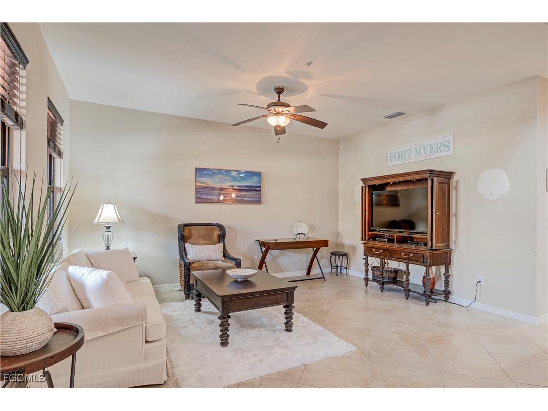 8752 Javiera Way #8505 Fort Myers FL 33912 2025025491 image5