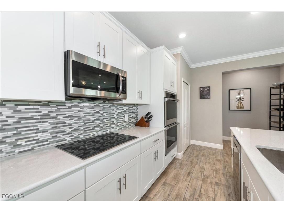 8753 Cascade Price Circle North Fort Myers FL 33917 2025013764 image10