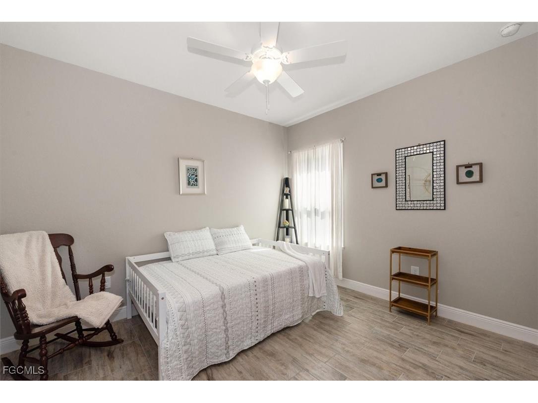 8753 Cascade Price Circle North Fort Myers FL 33917 2025013764 image21