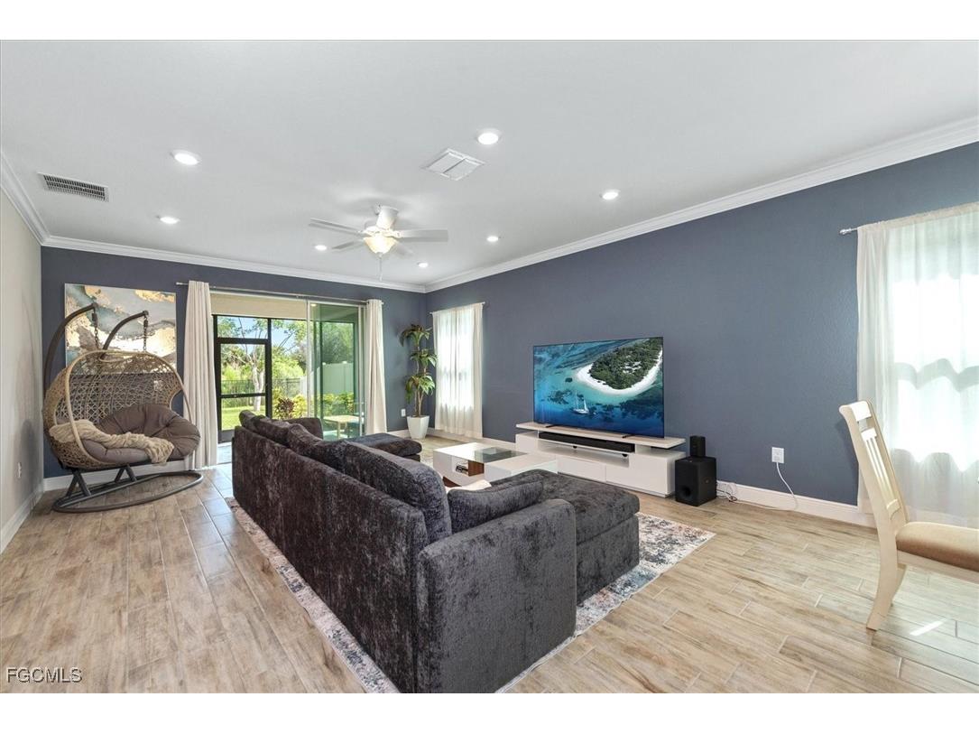 8753 Cascade Price Circle North Fort Myers FL 33917 2025013764 image3