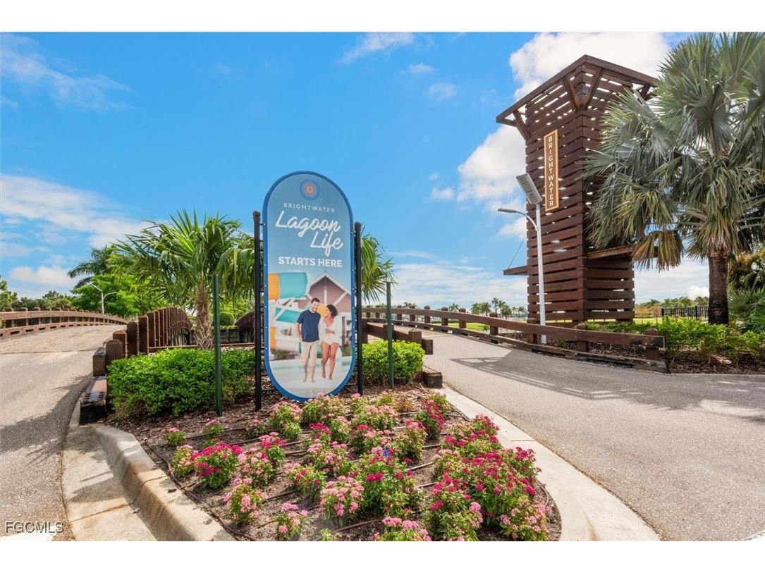 8753 Cascade Price Circle North Fort Myers FL 33917 2025013764 image32