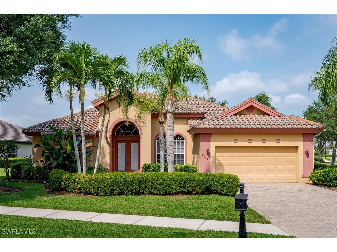 8754 Hideaway Harbor Court Naples FL 34120 225056005 image1