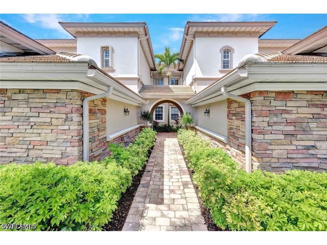 8755 Coastline Court #202 Naples FL 34120 226015301 image4