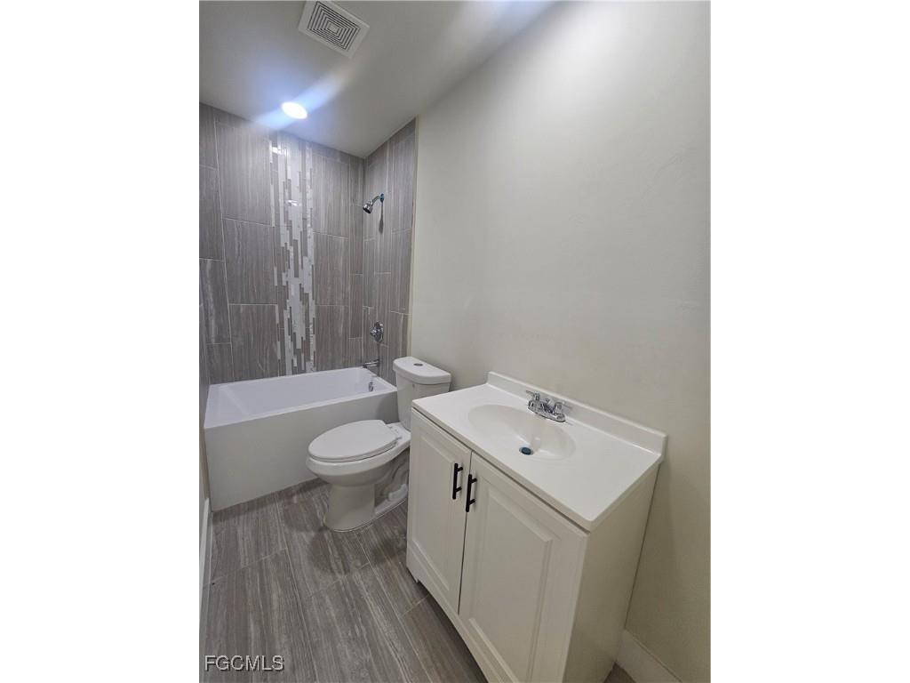 876 Apartment Street E Lehigh Acres FL 33974 2025014312 image11